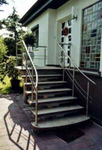 AT_G1_10